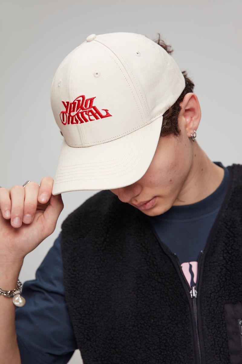 Model with Short Hat